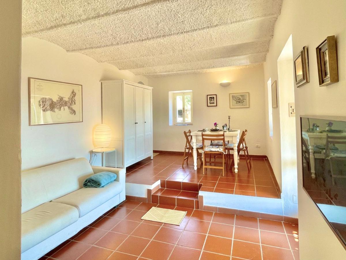 Aria Di Collina - Isola D'Elba Apartman Porto Azzurro Kültér fotó